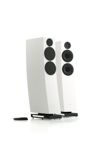 66c5dcc82497631f3a13740a_Jasper_25_mkII_White_Matte_Pylon_Audio_3_Web