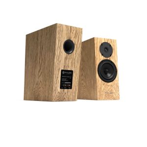 66fc7e8e66b79aecf9153bd4_Diamond_Monitor_15_mkII_Dark_Oak_OilWax_pylon_audio_2_Web
