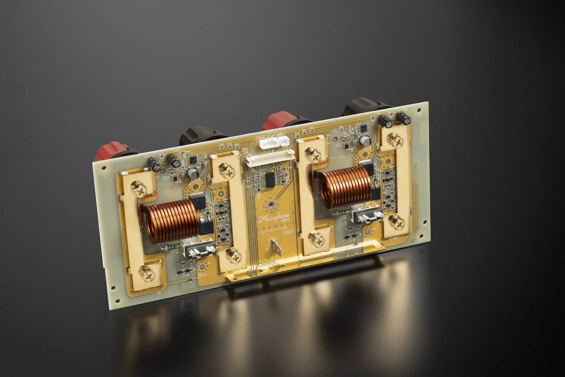 Accuphase A-80 Class-A Stereo-Endstufe – Bild 8