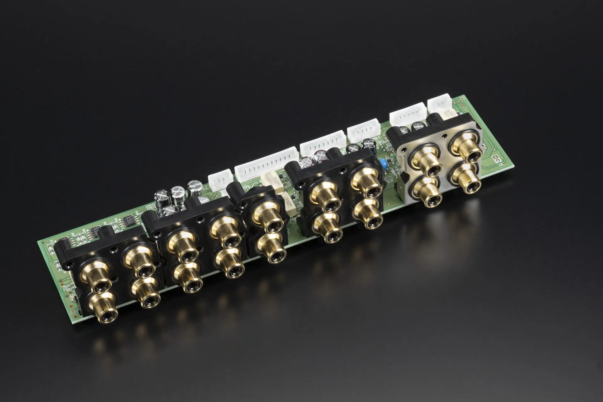 Accuphase E-4000 Vollverstärker – Bild 6