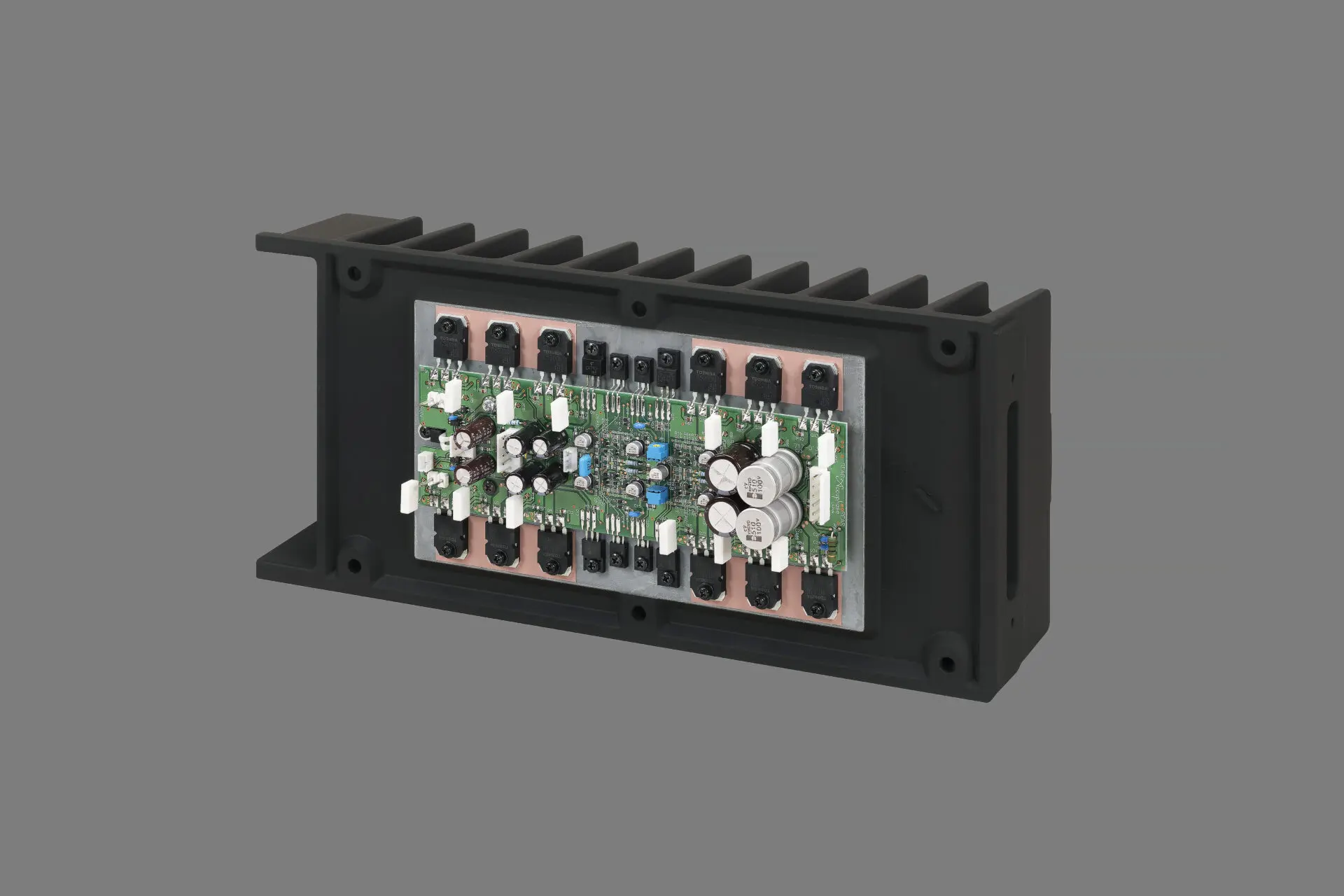 Accuphase P-4600 Stereo Class A/B Endstufe – Bild 11