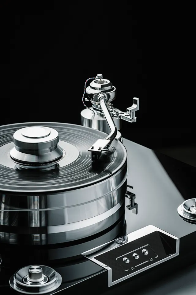 Pro-Ject Signature 12.2 - Signature Line Plattenspieler – Bild 4
